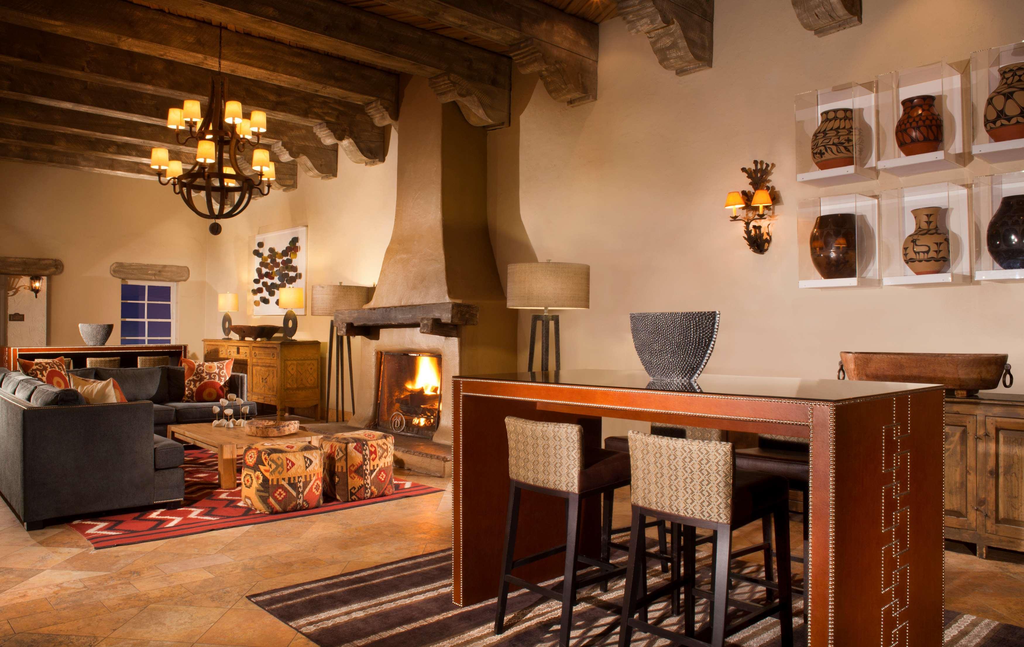 Hilton Santa Fe Historic Plaza Hotel Exterior photo