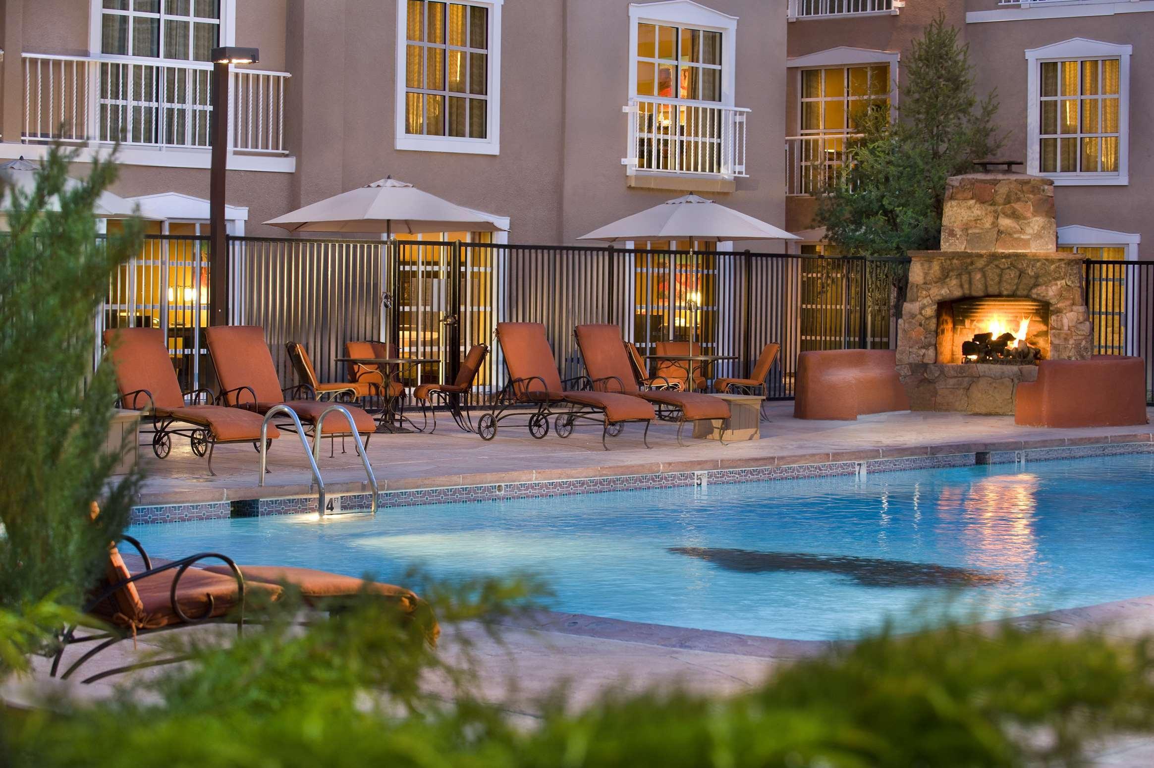 Hilton Santa Fe Historic Plaza Hotel Exterior photo