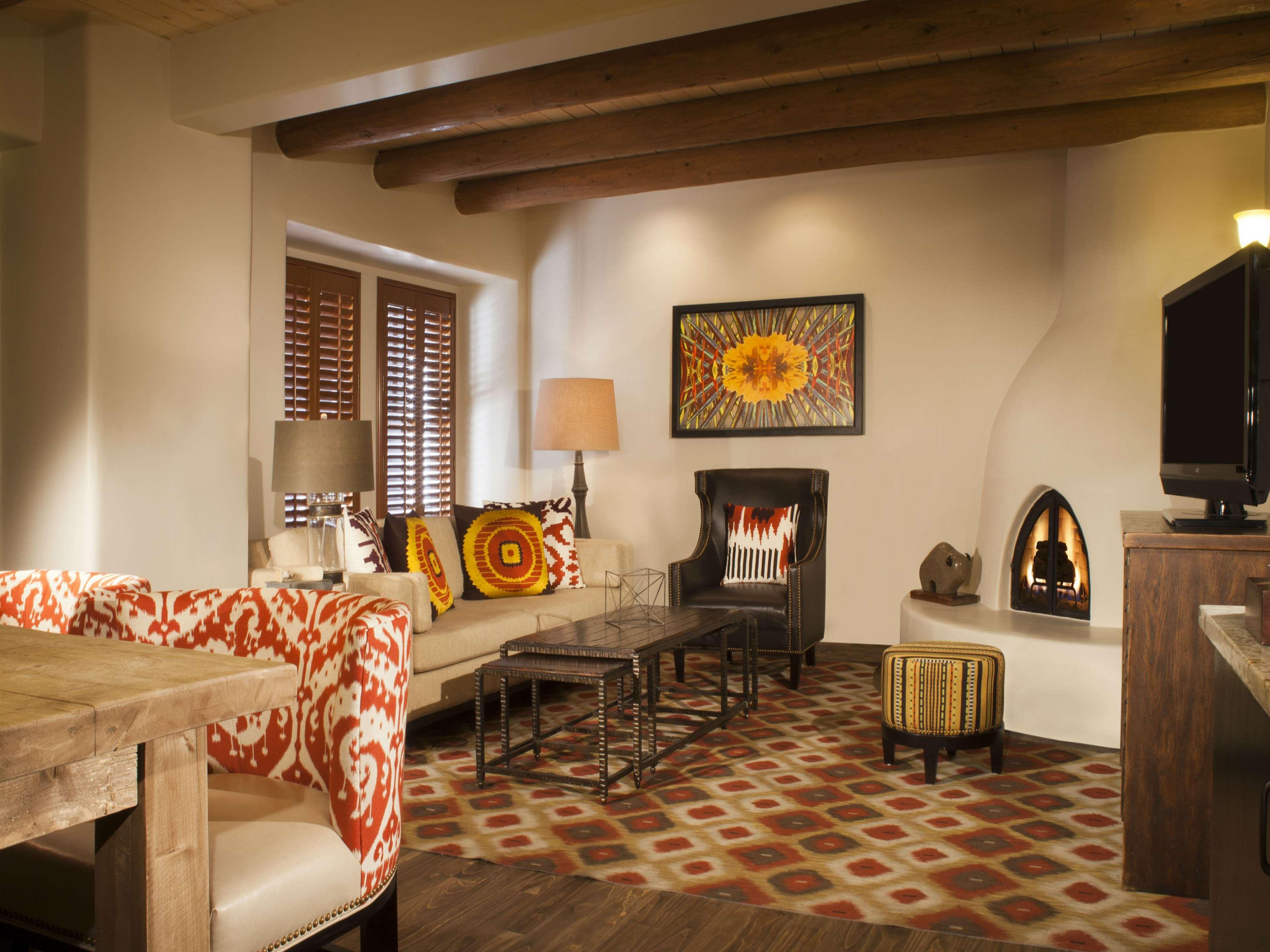 Hilton Santa Fe Historic Plaza Hotel Exterior photo
