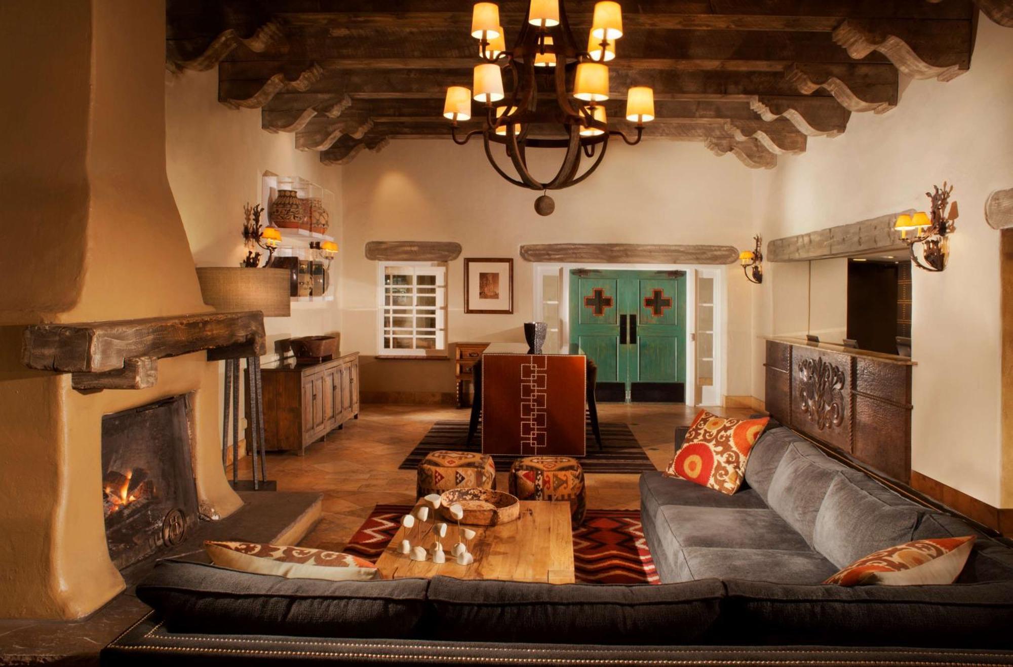 Hilton Santa Fe Historic Plaza Hotel Exterior photo